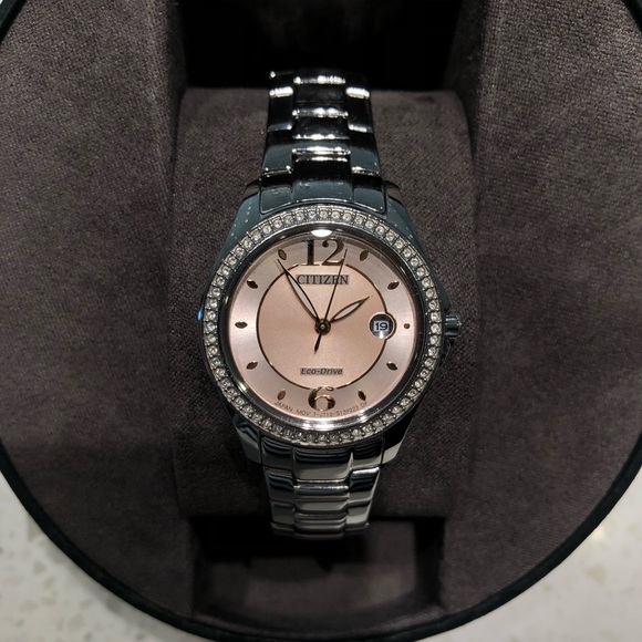 Citizen Watch - Picture 4 of 6